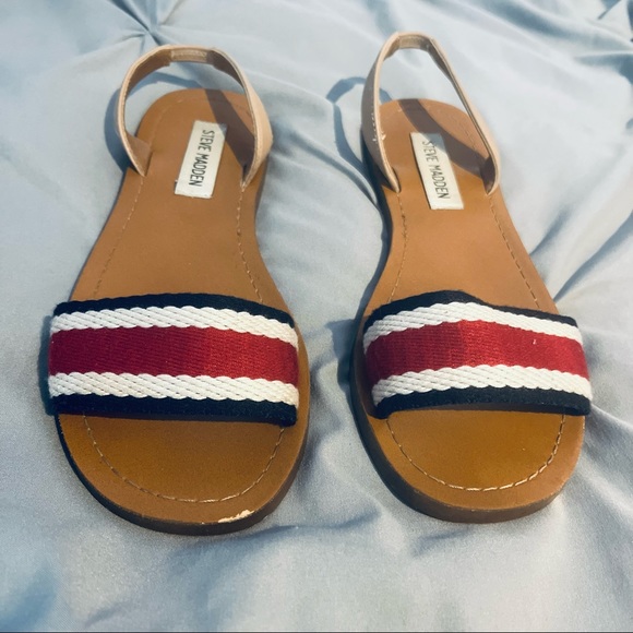 Steve Madden Abella White Multi Flat Sandals - Picture 5 of 8